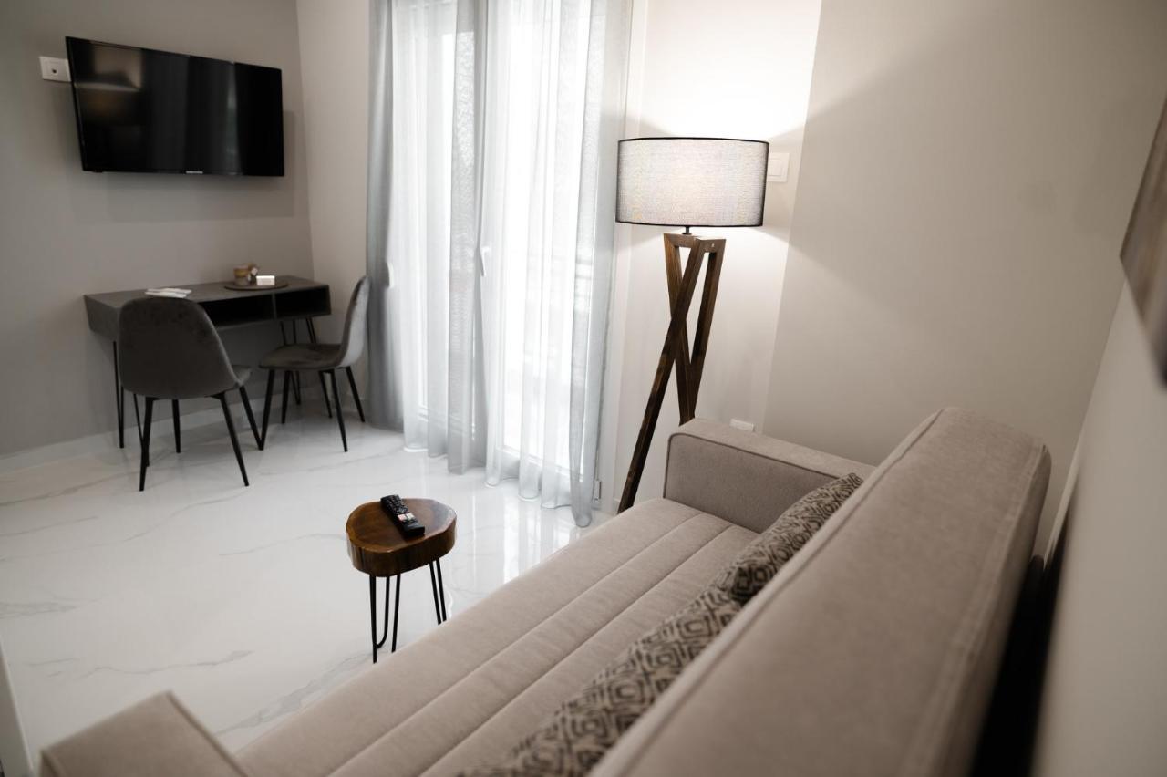 M10 Central Apartments Alexandroupolis 외부 사진